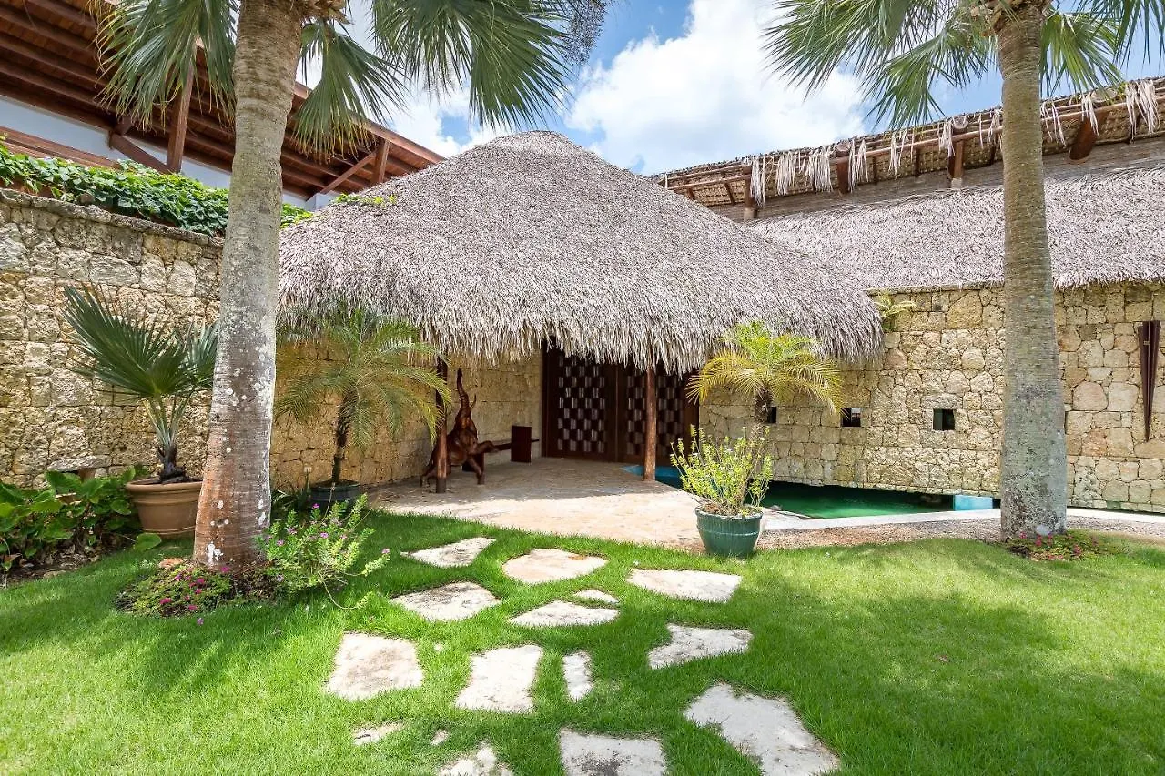 Unique Villa With Ocean And River Views - Staff & Golf Carts La Romana 0*,