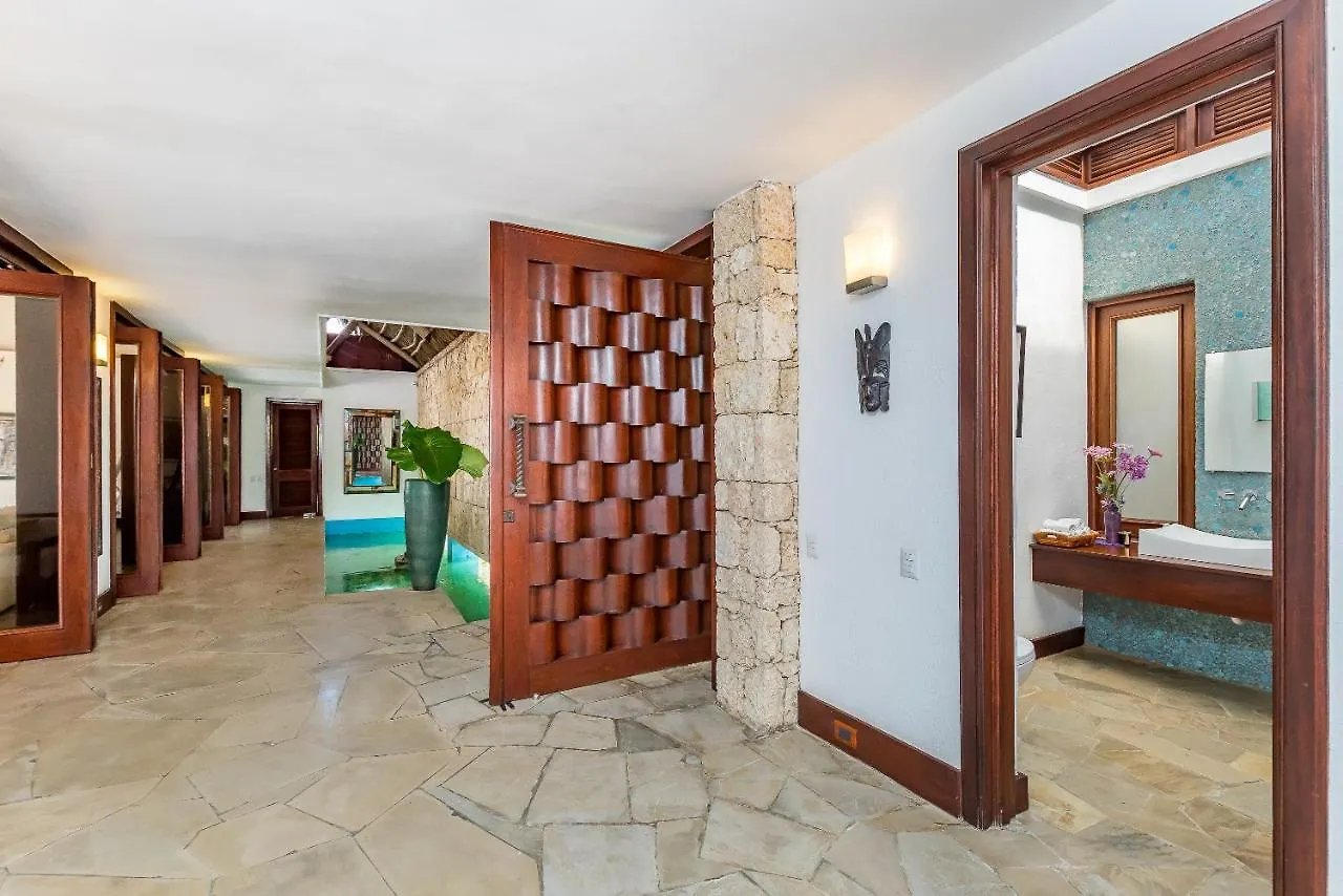Unique Villa With Ocean And River Views - Staff & Golf Carts La Romana 0*,  Dominicaanse Republiek