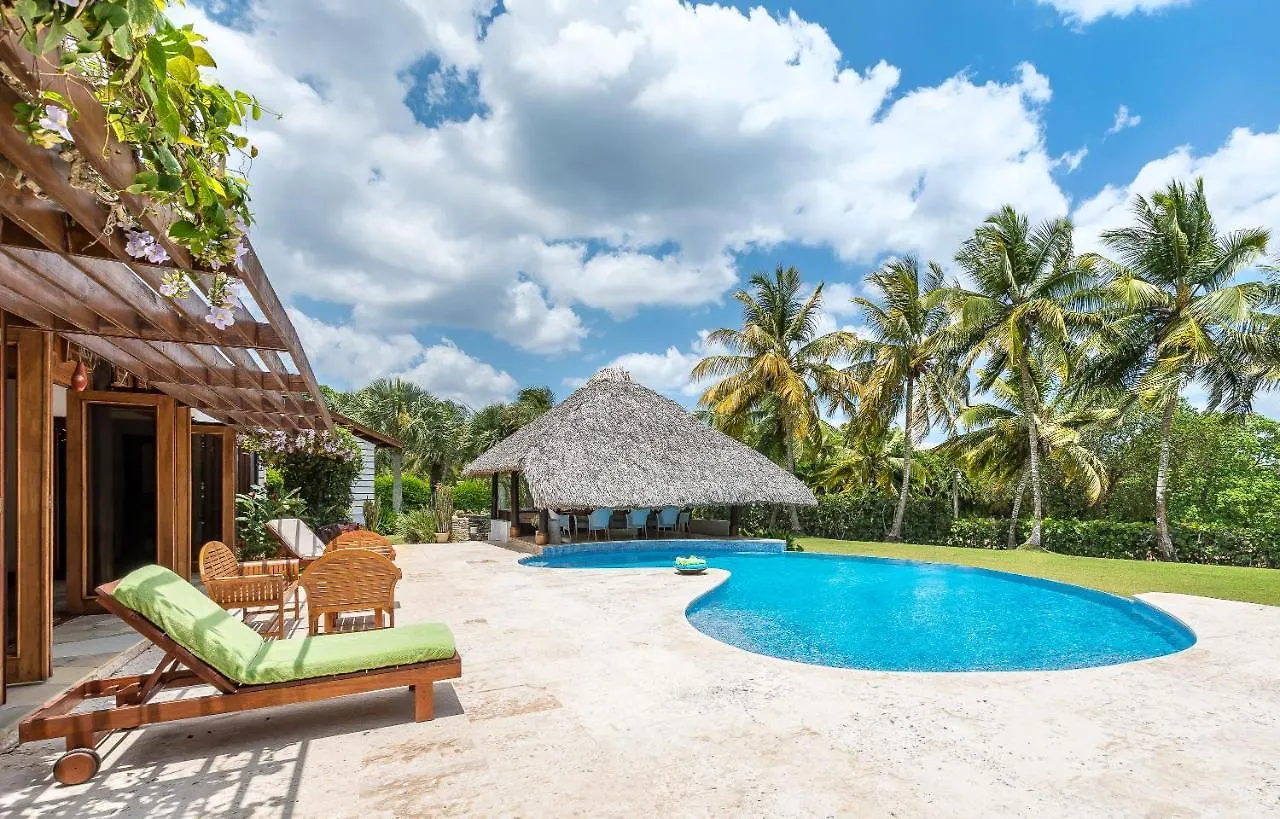 Unique Villa With Ocean And River Views - Staff & Golf Carts La Romana